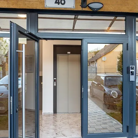 Lana Lux 18 Apartament